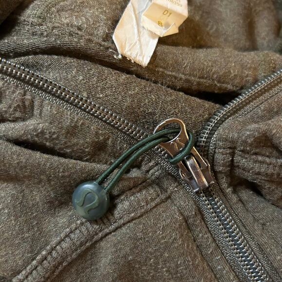 2000s Lululemon Green Zip Up Hoodie Sweatshirt Womens 8 Running Yoga Sporty - Picture 2 of 8